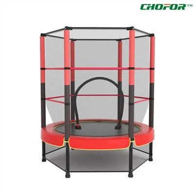 नेट के साथ इंडोर ट्रैम्पोलिन